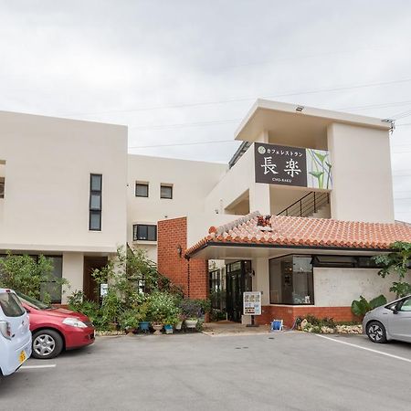 Kariyushi Condominium Ocean Hills Chouraku Stay Kin Esterno foto